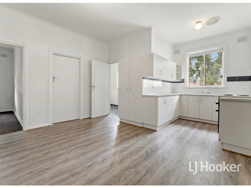 23 Smitham St, Elizabeth Grove SA 5112