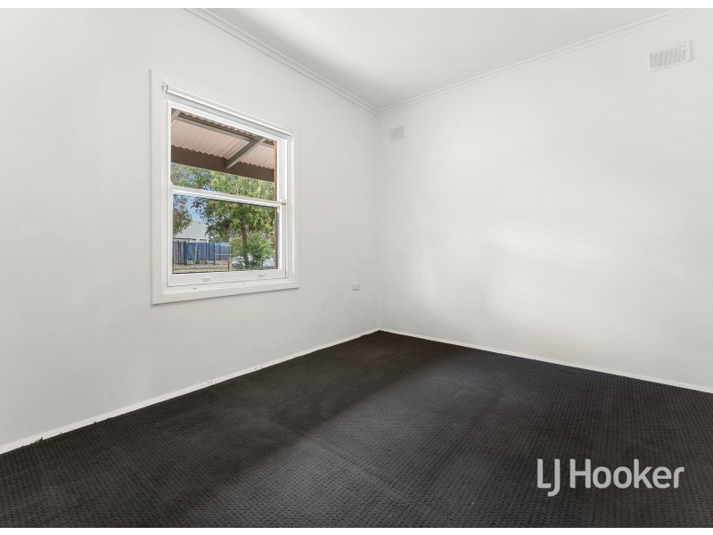 23 Smitham St, Elizabeth Grove SA 5112