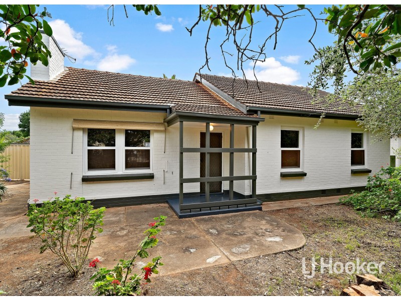 6 Blencowe St, Elizabeth Grove SA 5112