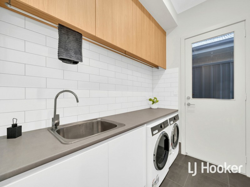 142A Collins St, Clearview SA 5085