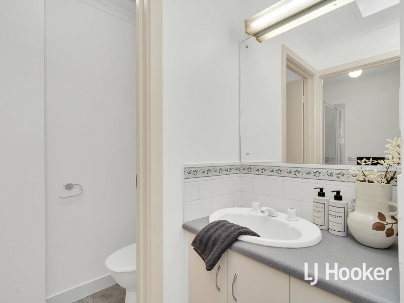 17 Walker Ct, Enfield SA 5085