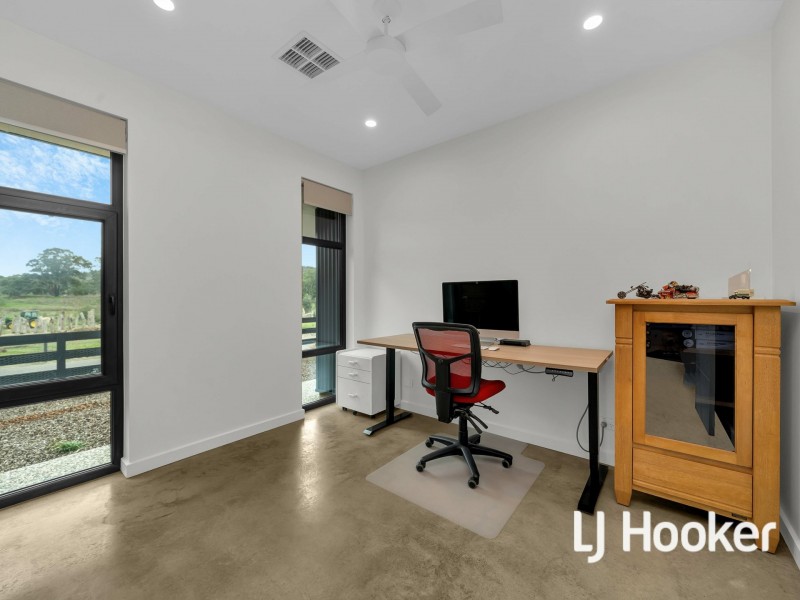 8 Dunnfield Drive, Mount Torrens SA 5244
