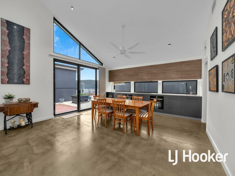 8 Dunnfield Drive, Mount Torrens SA 5244