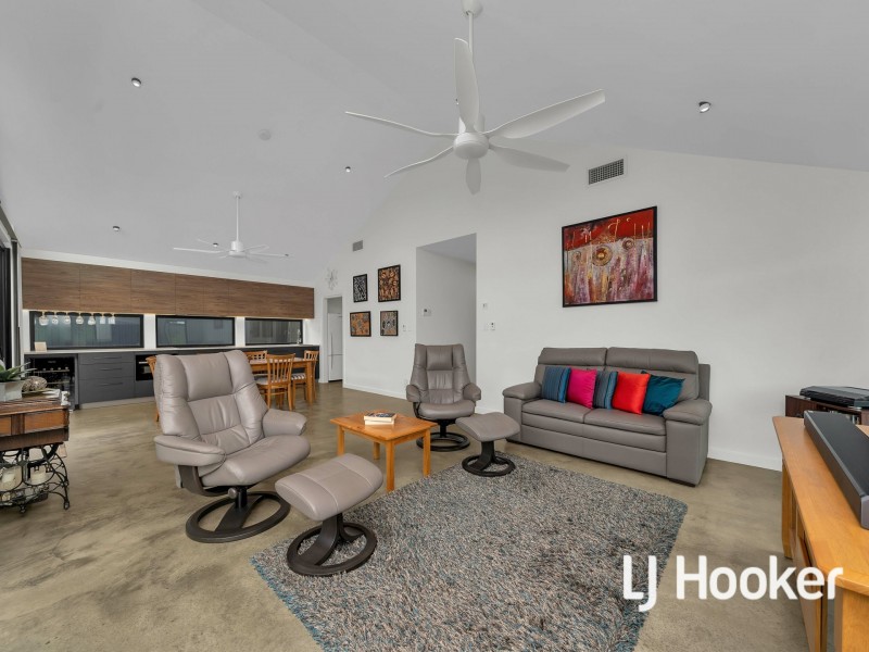 8 Dunnfield Drive, Mount Torrens SA 5244
