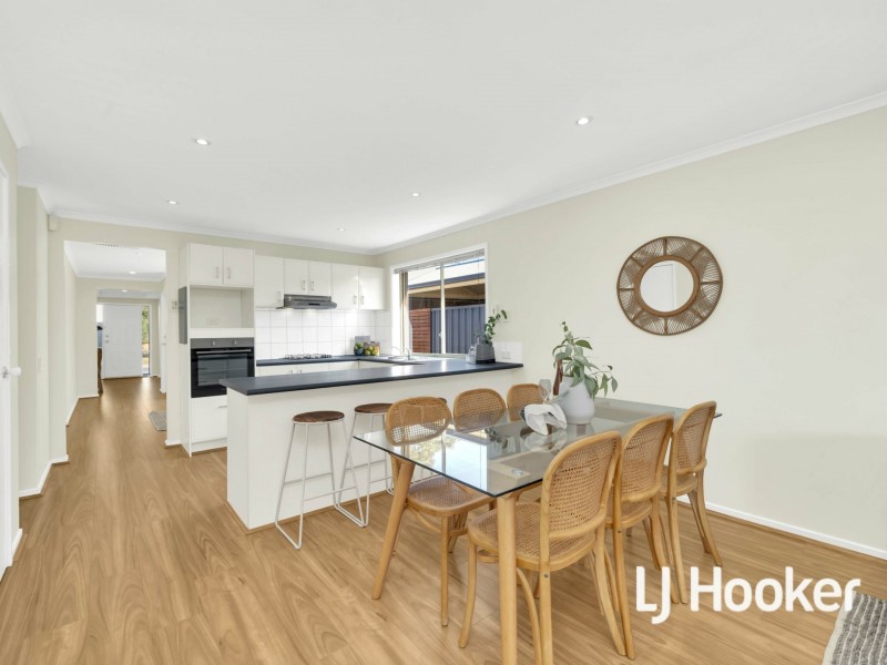8 Grandview Terrace, Parafield Gardens SA 5107