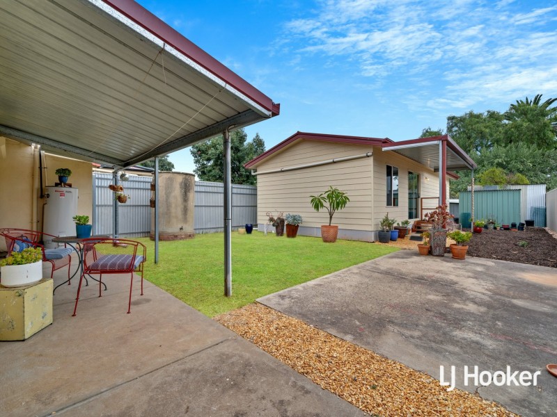 1 Bundarra Ave, Kilburn SA 5084
