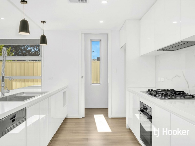 17A Surrey St, Blair Athol SA 5084