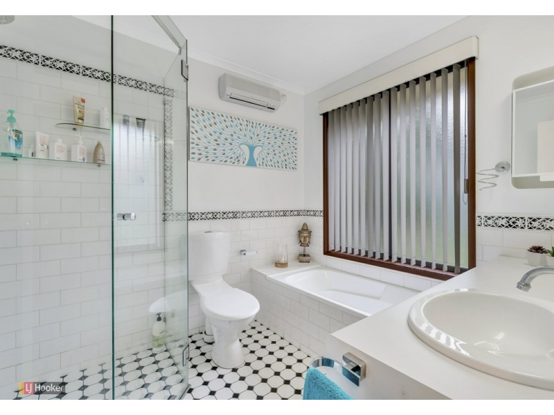 7 Darwin Ct, Salisbury Heights SA 5109
