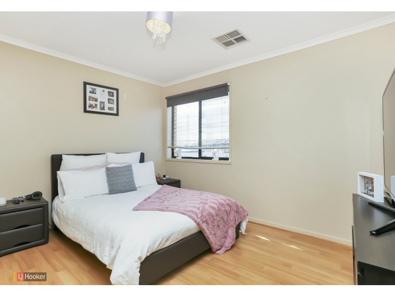 16 Tamblyn Court, Mawson Lakes SA 5095