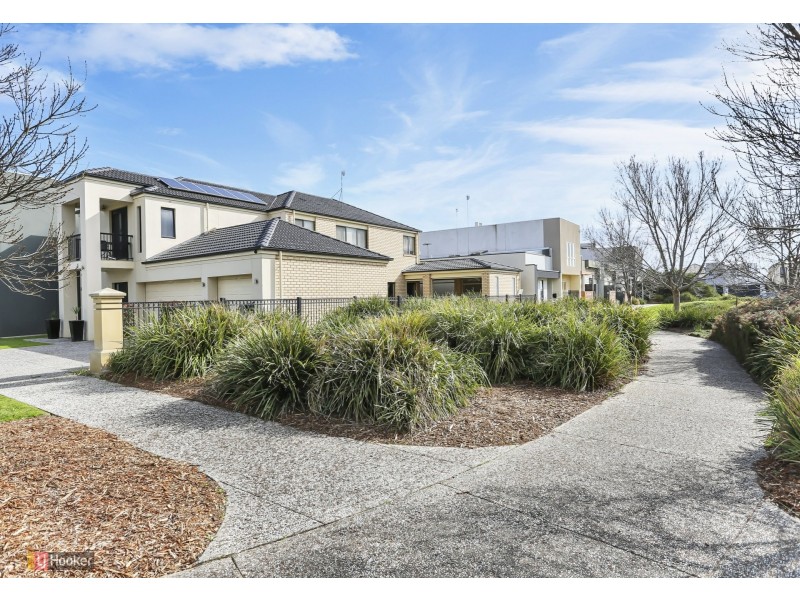 16 Tamblyn Court, Mawson Lakes SA 5095