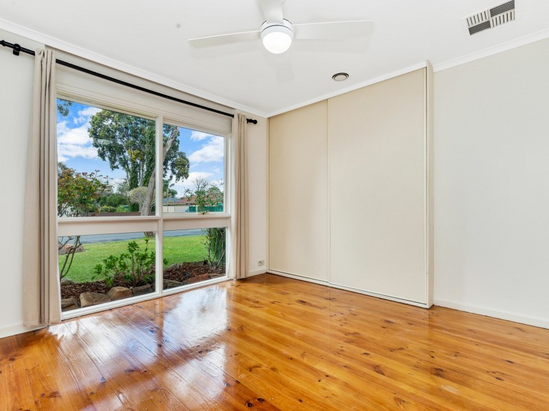 13 Trueman Avenue, Salisbury East SA 5109