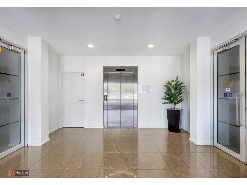 10/10 Light Common, Mawson Lakes SA 5095