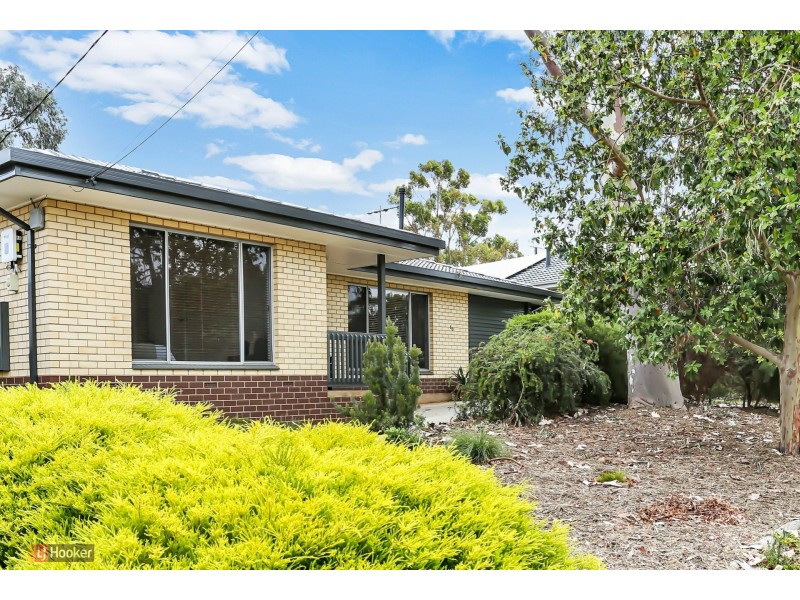 16 Carnarvon Avenue, Redwood Park SA 5097