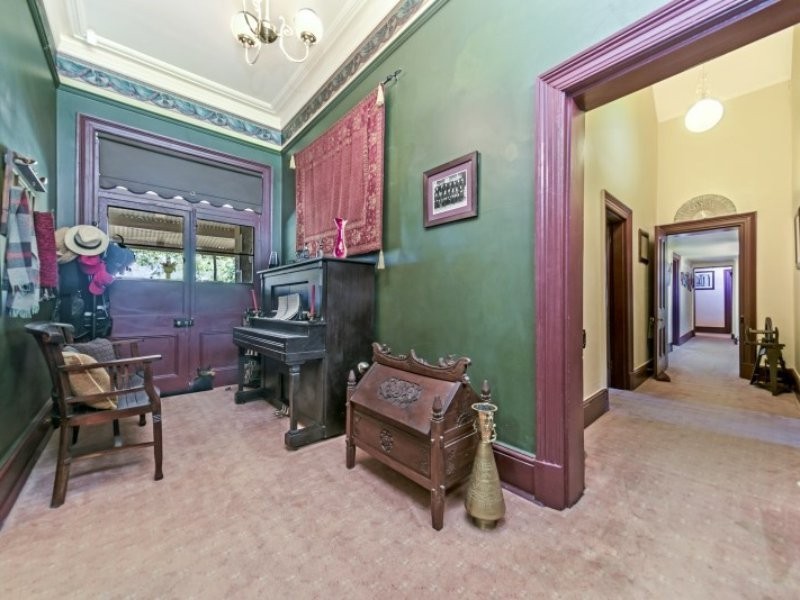 9 Railway Terrace, Hamley Bridge SA 5401