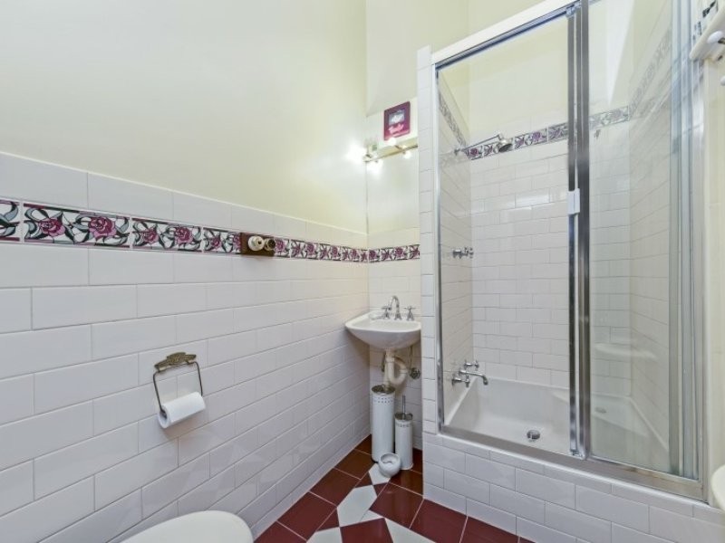 9 Railway Terrace, Hamley Bridge SA 5401