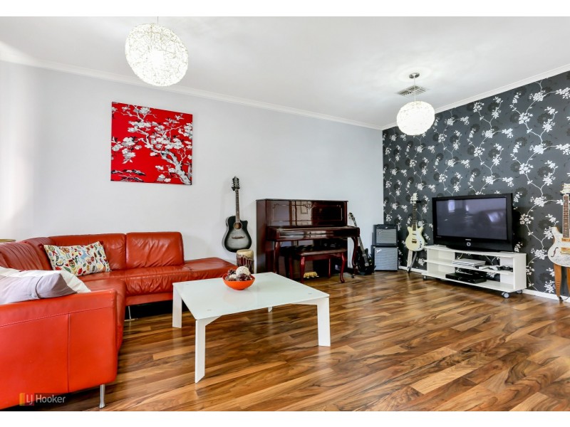 2 Greenleaf Court, Mawson Lakes SA 5095