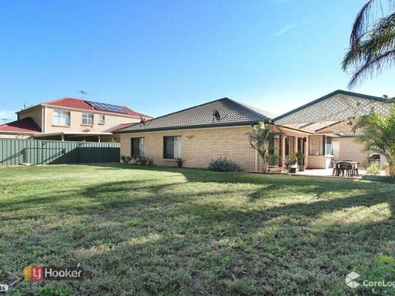 32 Ashwood Circuit, Mawson Lakes SA 5095