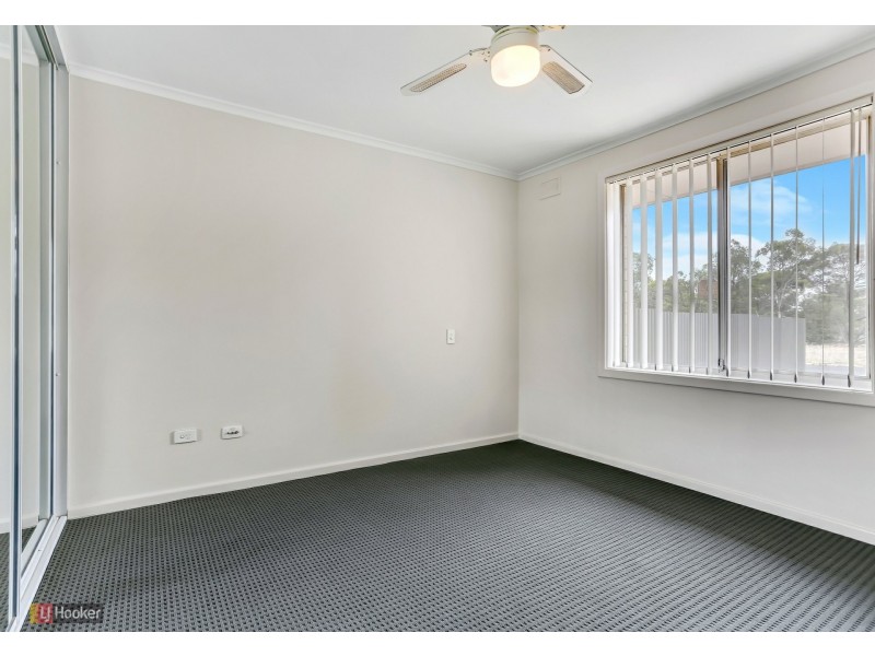 42 McKenzie Road, Elizabeth Downs SA 5113