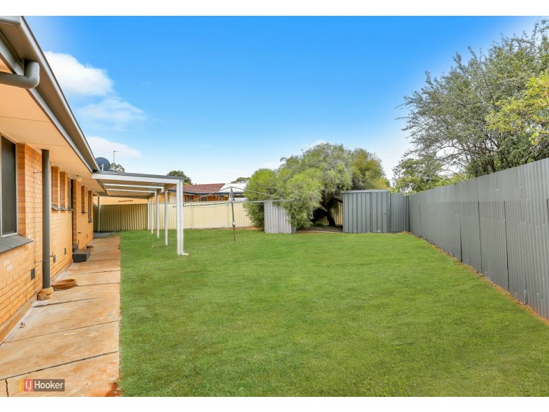 42 McKenzie Road, Elizabeth Downs SA 5113