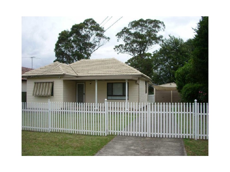 102 Ramsay Road, Picnic Point NSW 2213