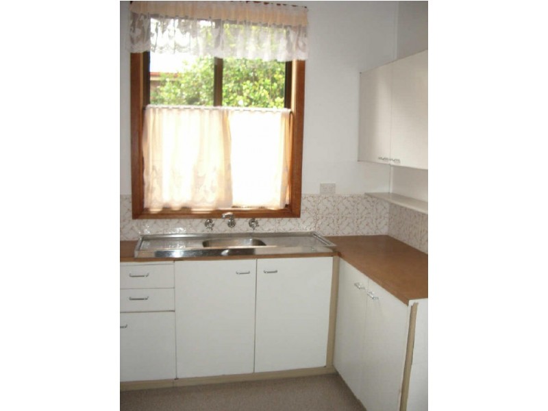 102 Ramsay Road, Picnic Point NSW 2213