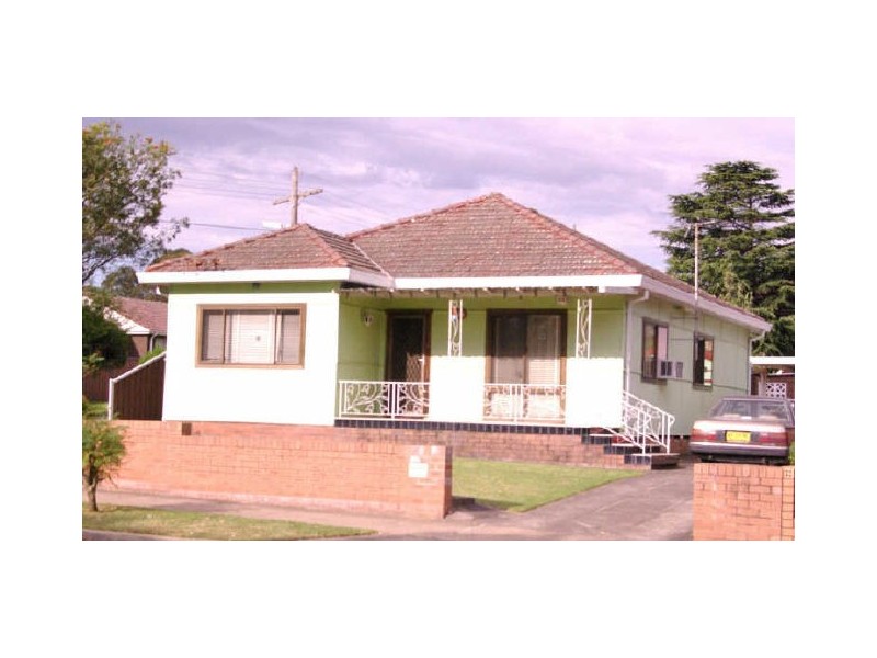 142 Gibson Avenue, Padstow NSW 2211