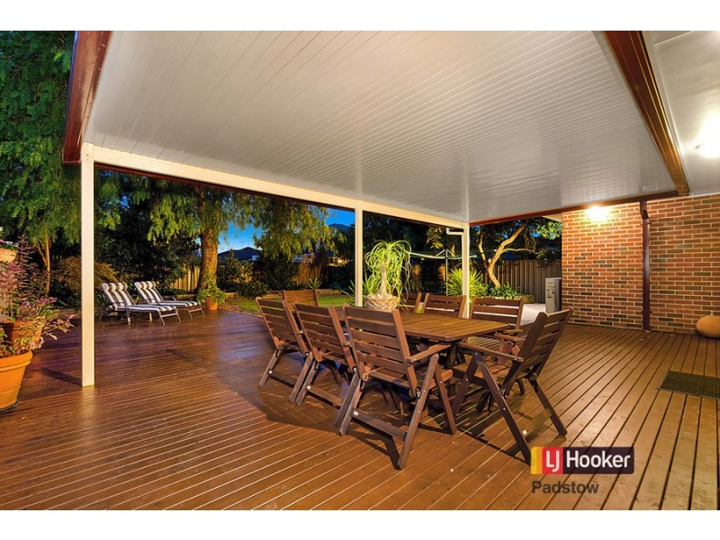 2 Eileen Street, Picnic Point NSW 2213