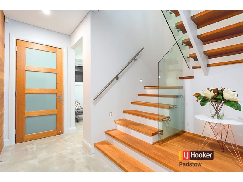 287a The River Road, Revesby Heights NSW 2212