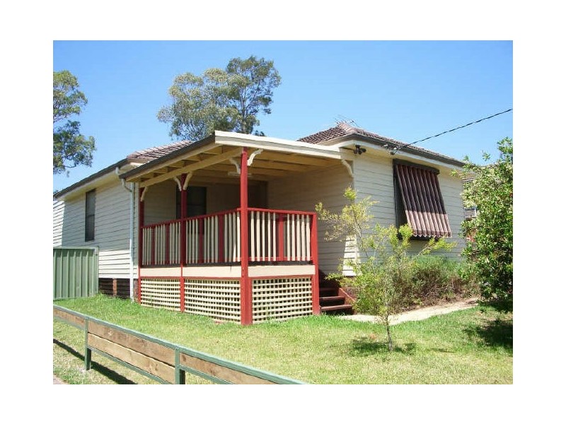 9 Tyalgum Avenue, Panania NSW 2213