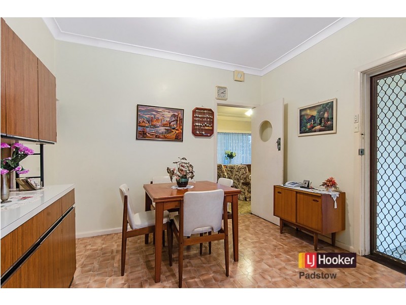 16 Phillip Street, Panania NSW 2213
