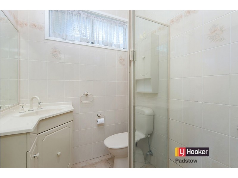 16 Phillip Street, Panania NSW 2213