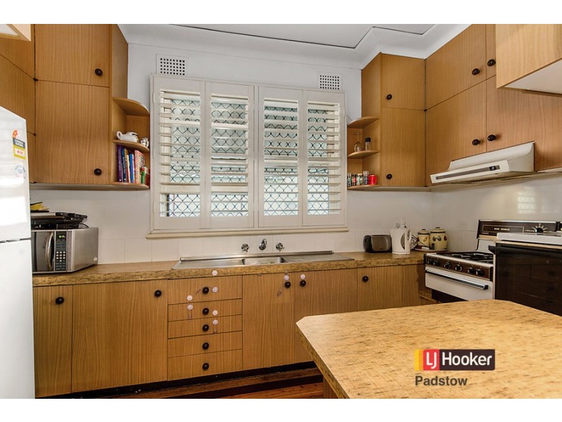 101 Doyle Road, Revesby NSW 2212