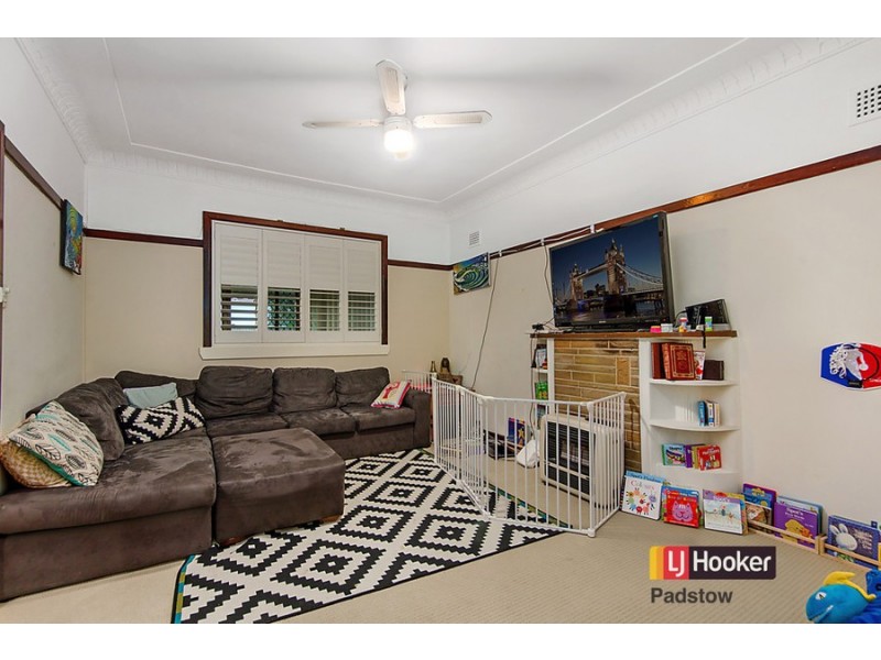 101 Doyle Road, Revesby NSW 2212