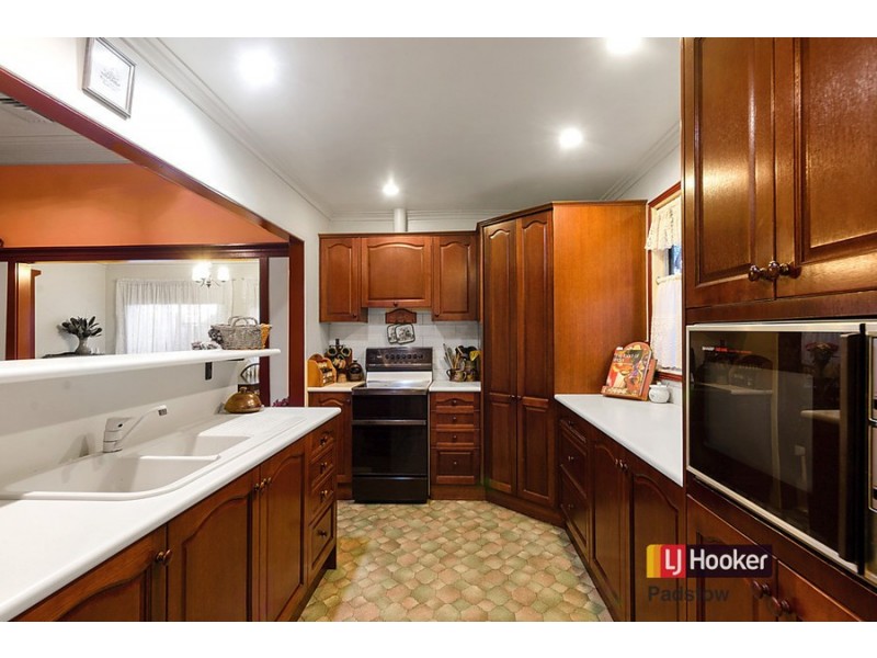 159 Davies Road, Padstow NSW 2211