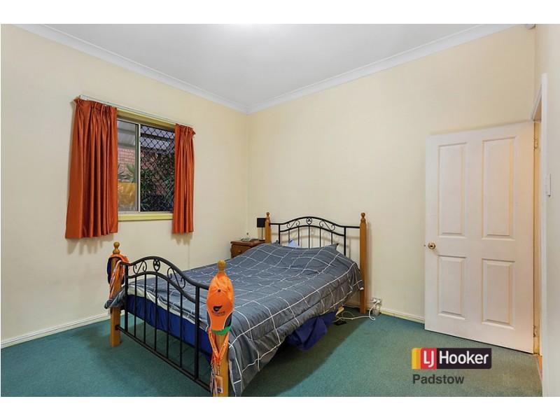 12 Walder Road, Hammondville NSW 2170