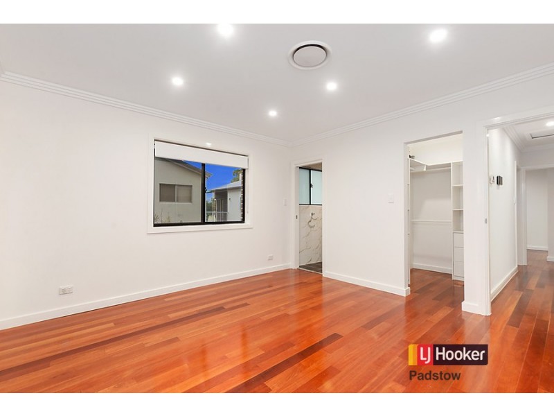 3 Kinross Place, Revesby NSW 2212