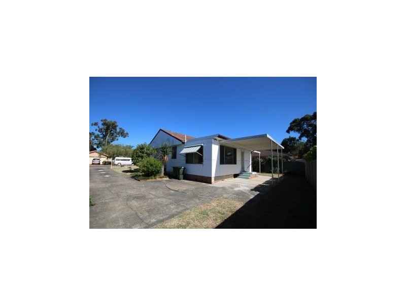 54 Amy Road, Peakhurst NSW 2210