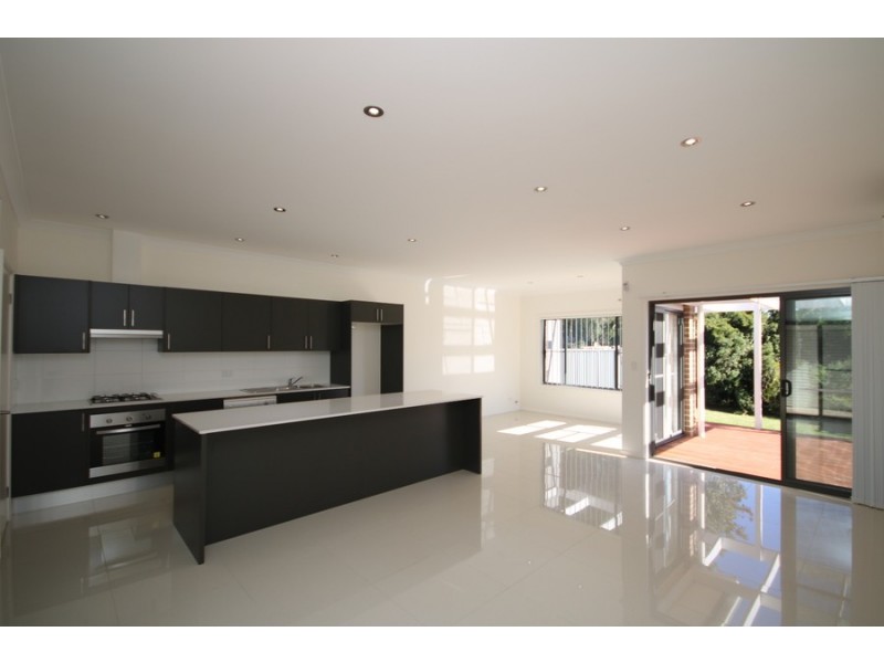 70 Hinemoa Street, Panania NSW 2213