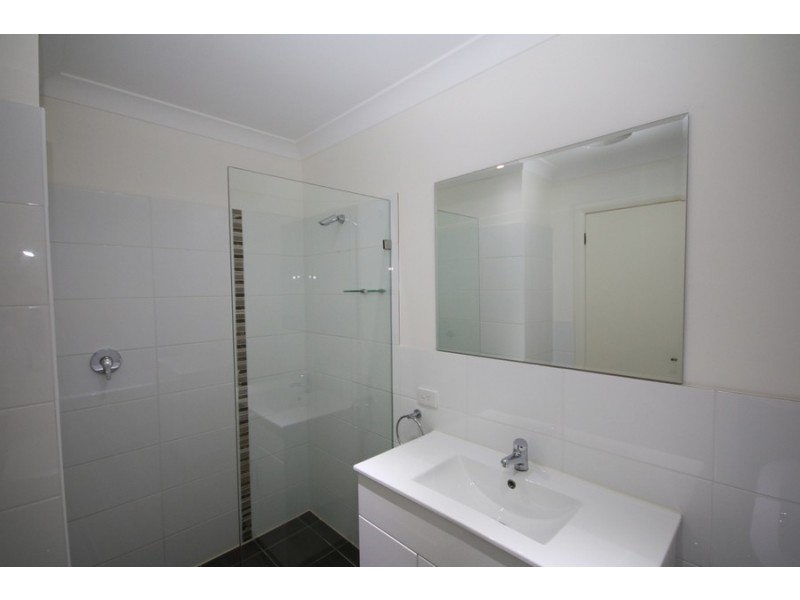 70 Hinemoa Street, Panania NSW 2213