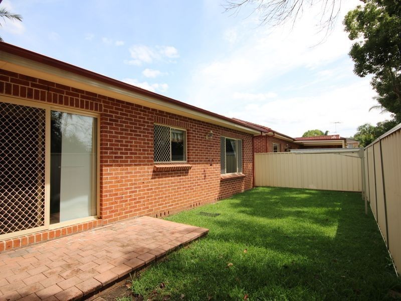 2/12 Ferndale Road, Revesby NSW 2212