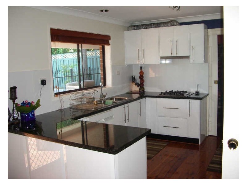 7 Cuthbert Place, Menai NSW 2234