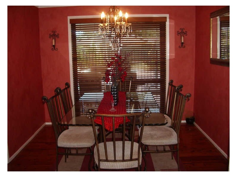 7 Cuthbert Place, Menai NSW 2234