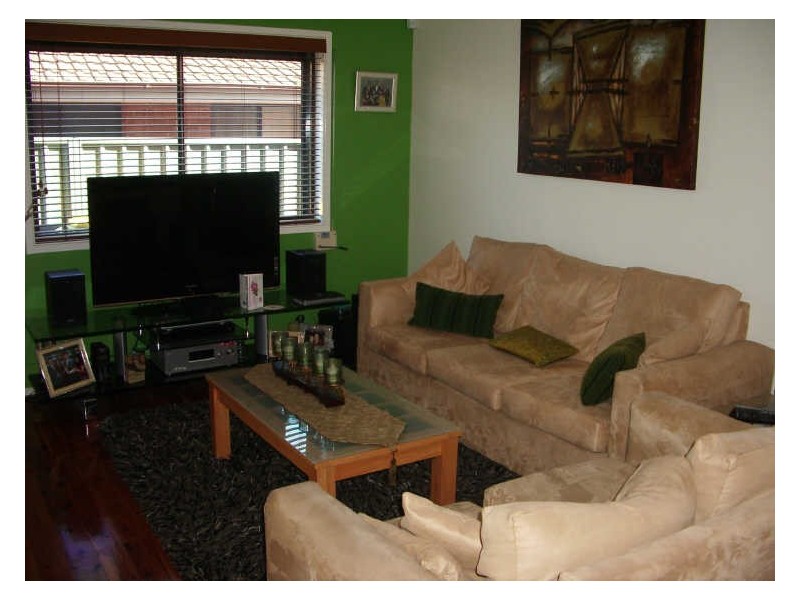 7 Cuthbert Place, Menai NSW 2234