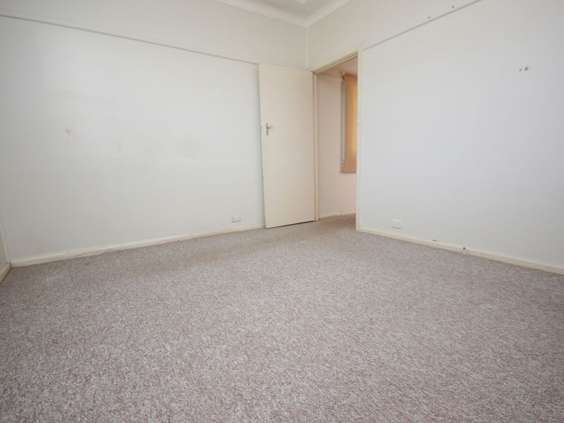 17 Gracemar Avenue, Panania NSW 2213