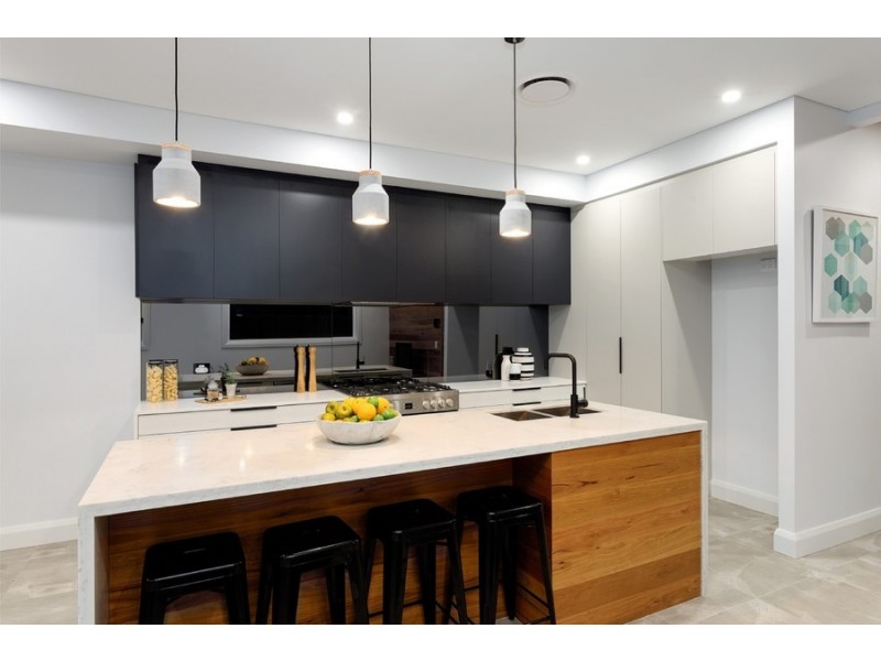 287 The River Road, Revesby Heights NSW 2212