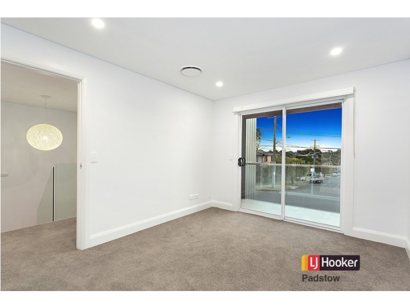 287 The River Road, Revesby Heights NSW 2212