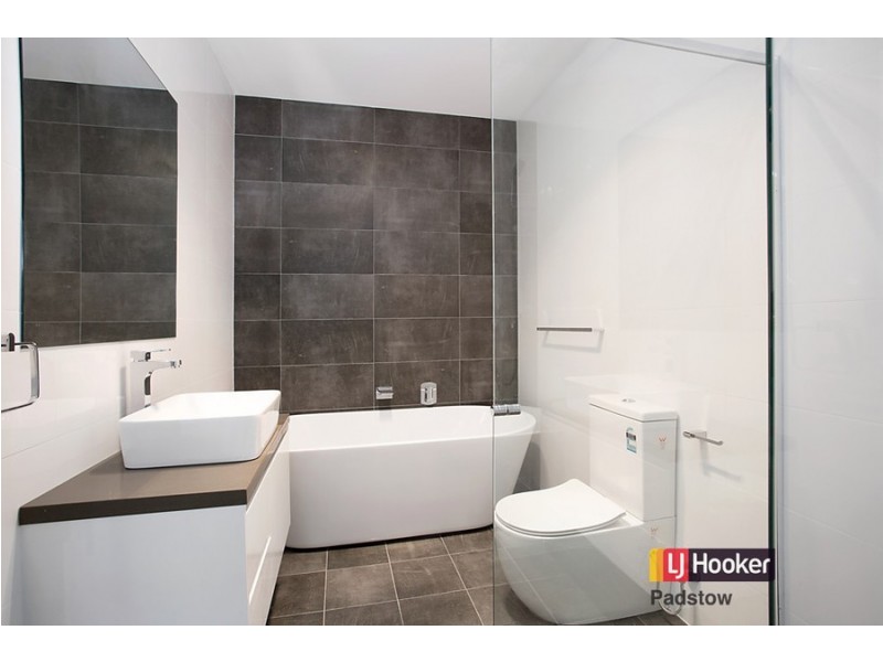 4 Melinga Place, Revesby NSW 2212