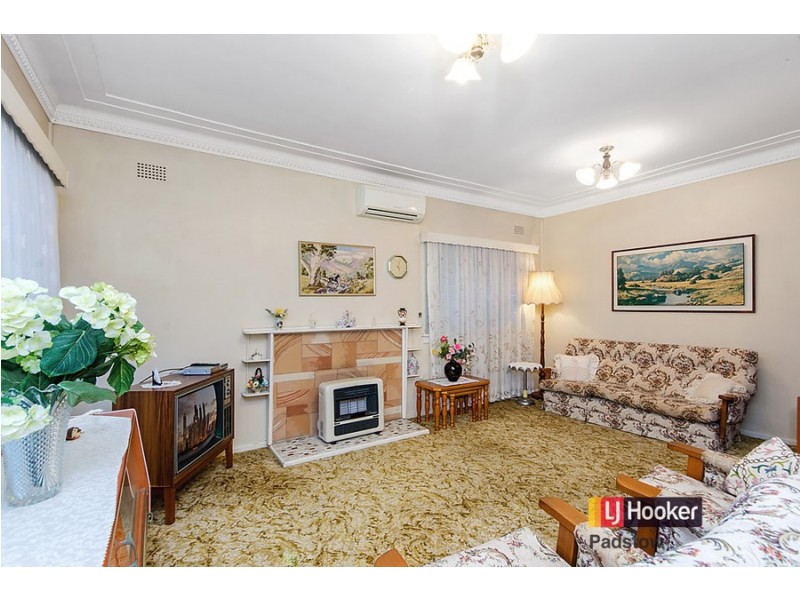 16 Phillip Street, Panania NSW 2213