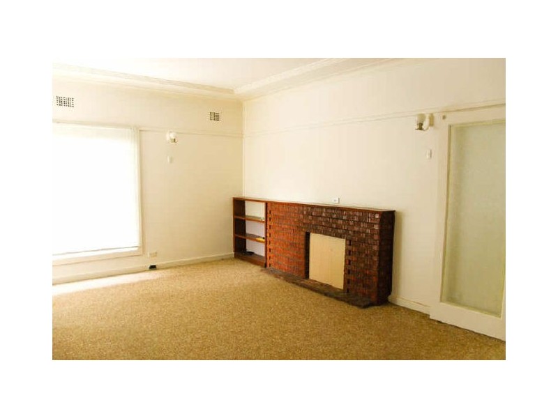 19 Gloucester Avenue, Padstow NSW 2211