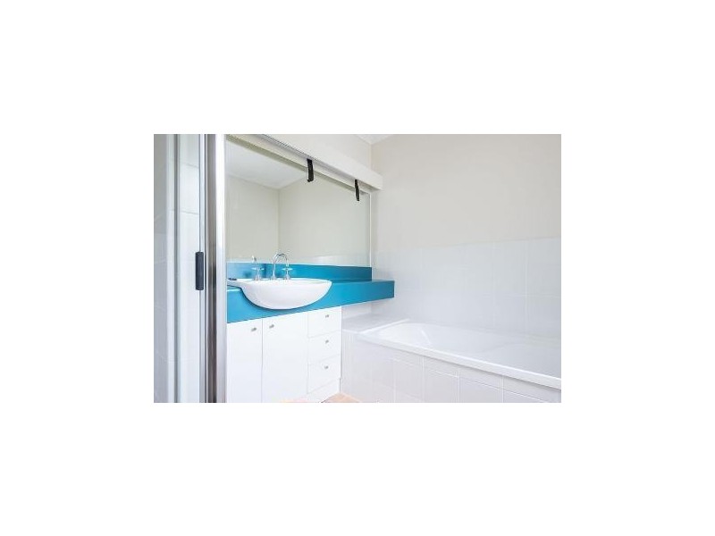 11/19 Troopers Mews, Holsworthy NSW 2173